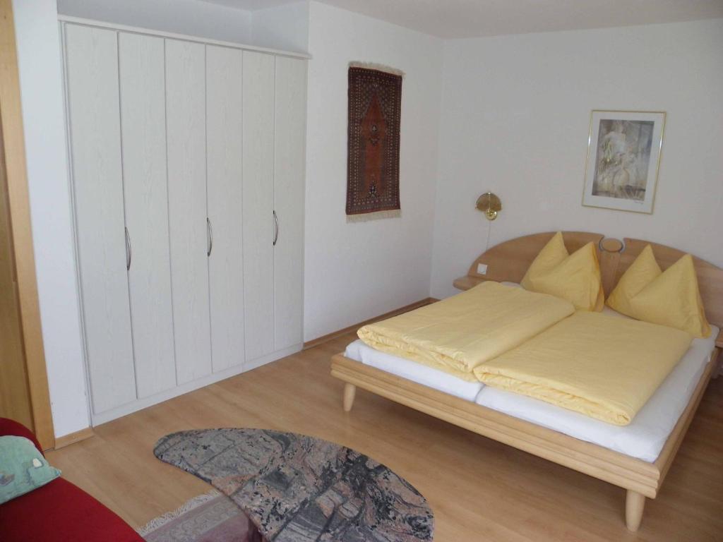 Chasa Vaidum Apartment Samnaun Room photo